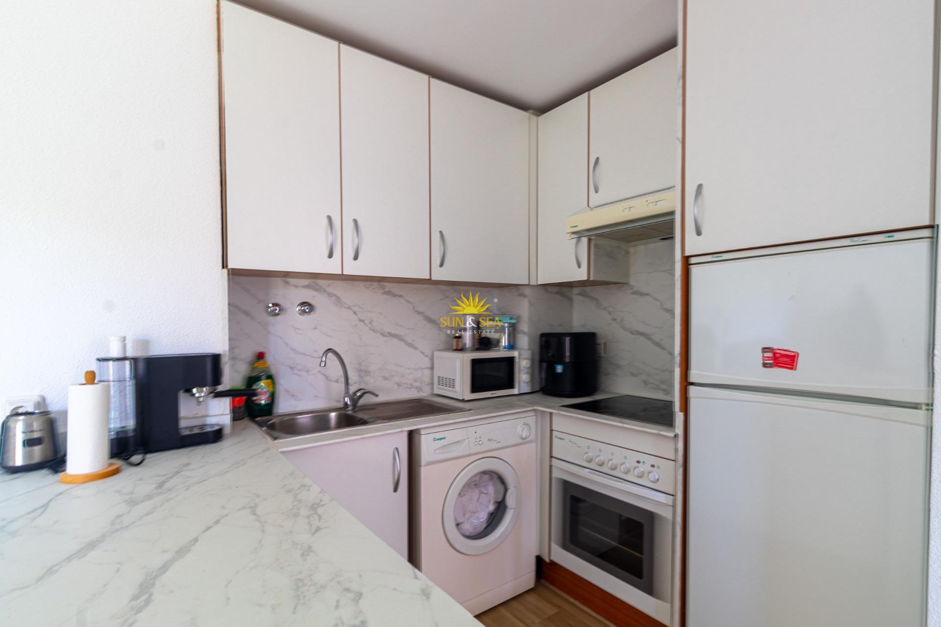 Wiederverkauf - Wohnung - Orihuela Costa - Campoamor