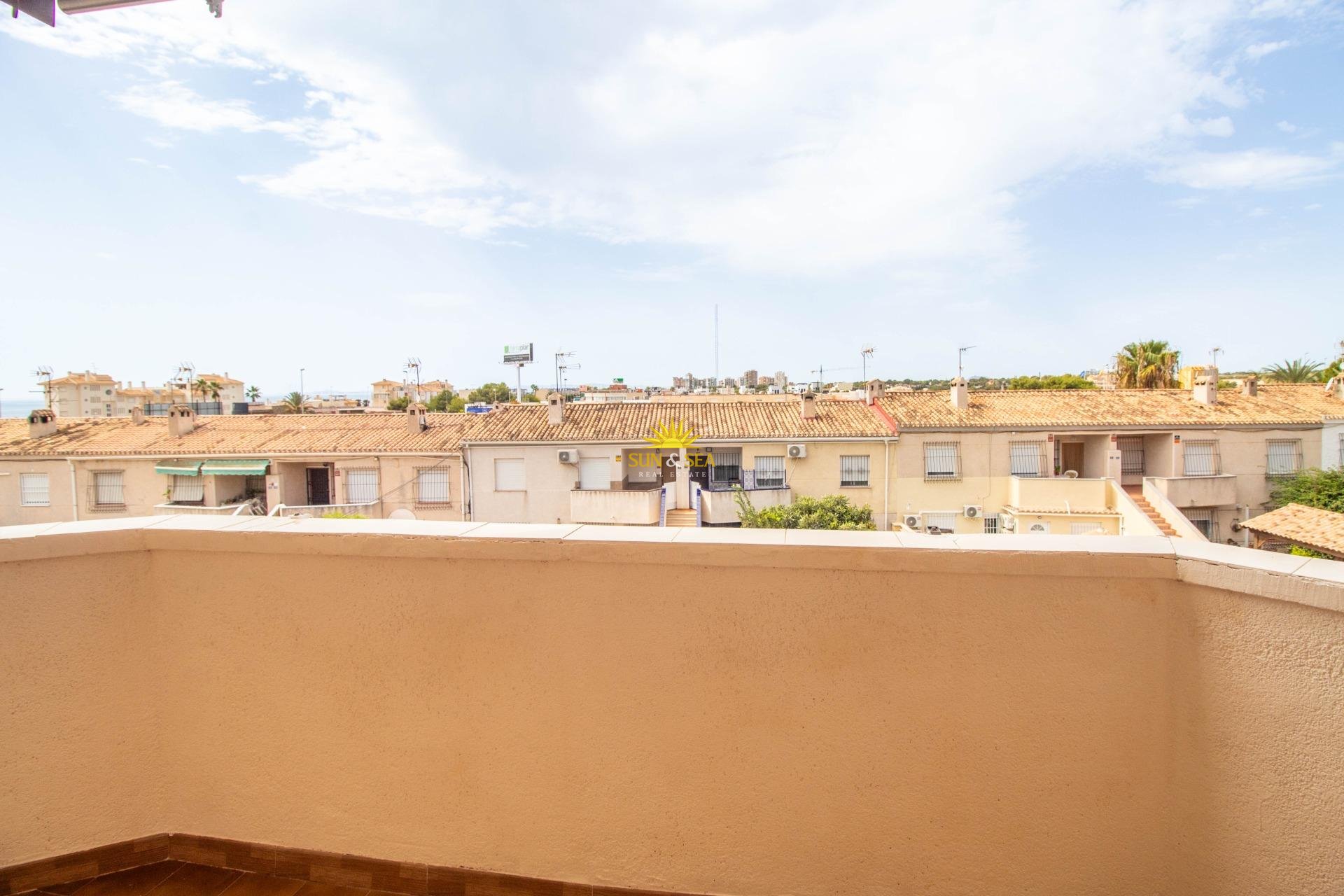 Wiederverkauf - Wohnung - Orihuela Costa - La Regia