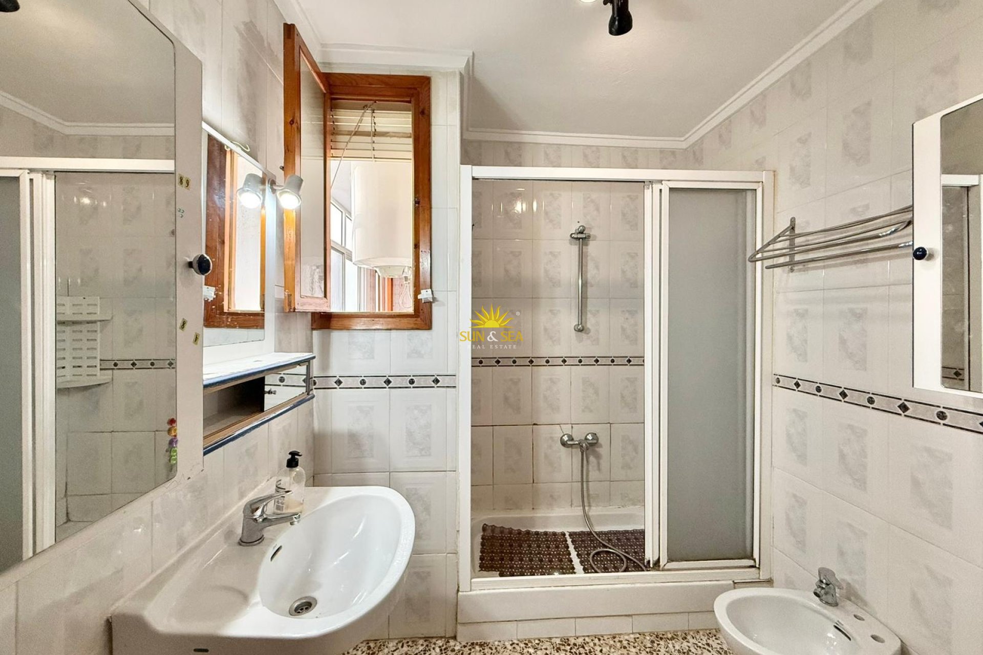 Wiederverkauf - Wohnung - Torrevieja - Acequion
