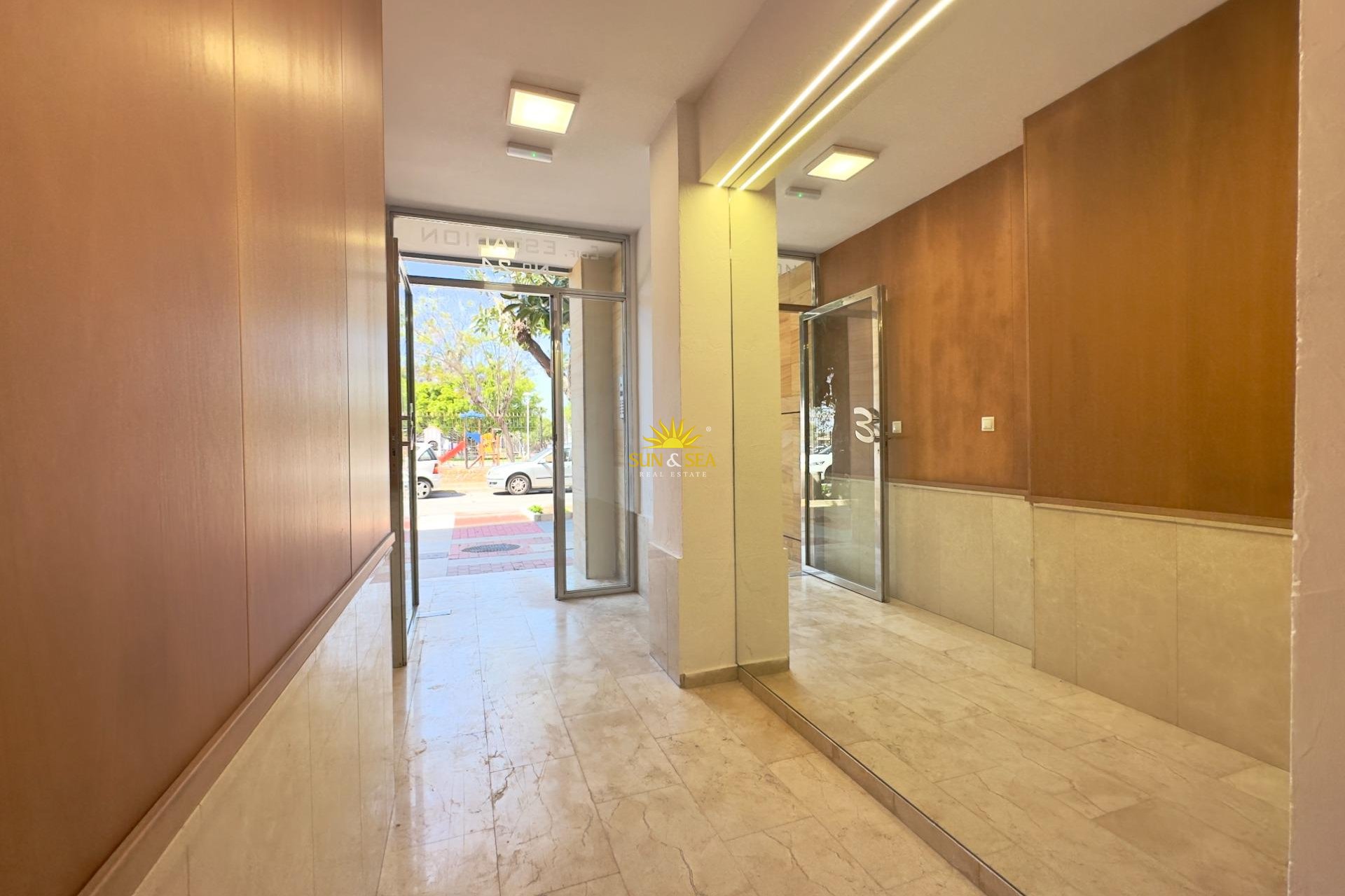 Wiederverkauf - Wohnung - Torrevieja - Acequion