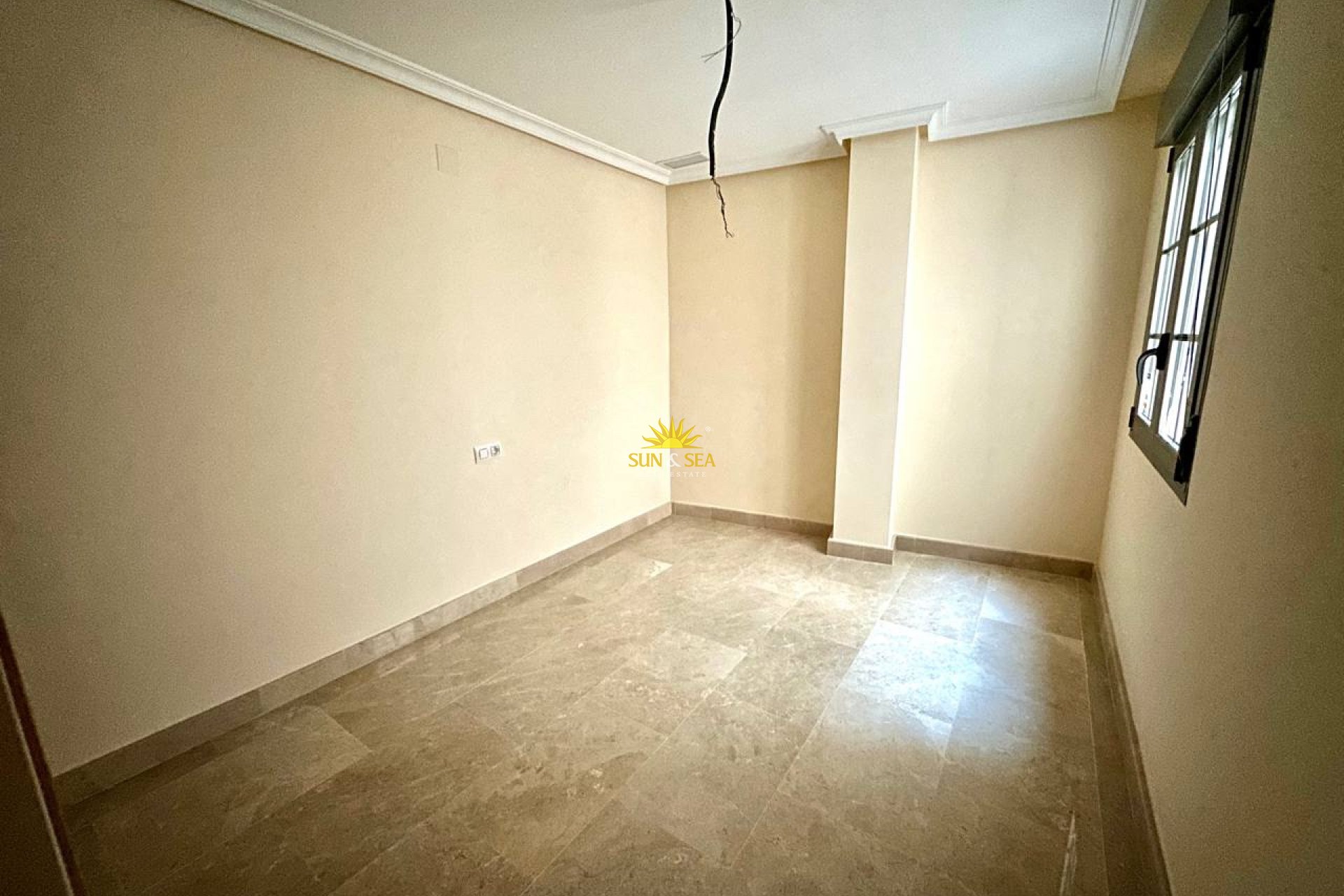 Wiederverkauf - Wohnung - Torrevieja - Centro