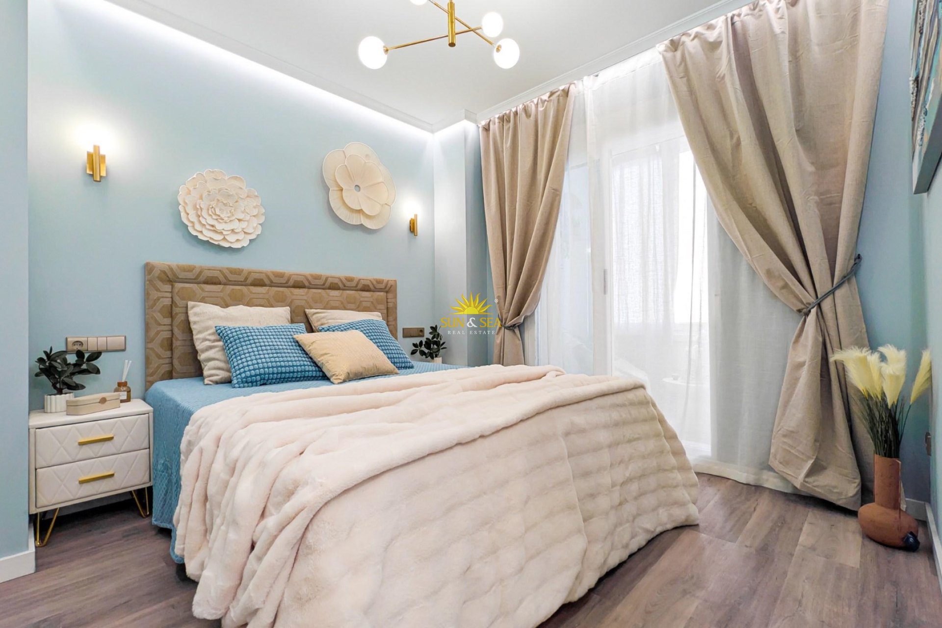 Wiederverkauf - Wohnung - Torrevieja - Centro