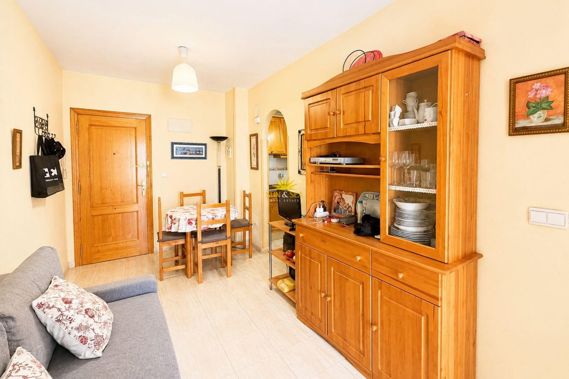 Wiederverkauf - Wohnung - Torrevieja - Centro