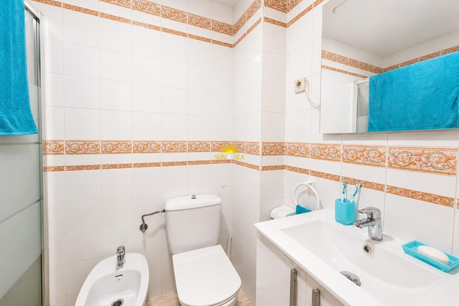 Wiederverkauf - Wohnung - Torrevieja - Centro