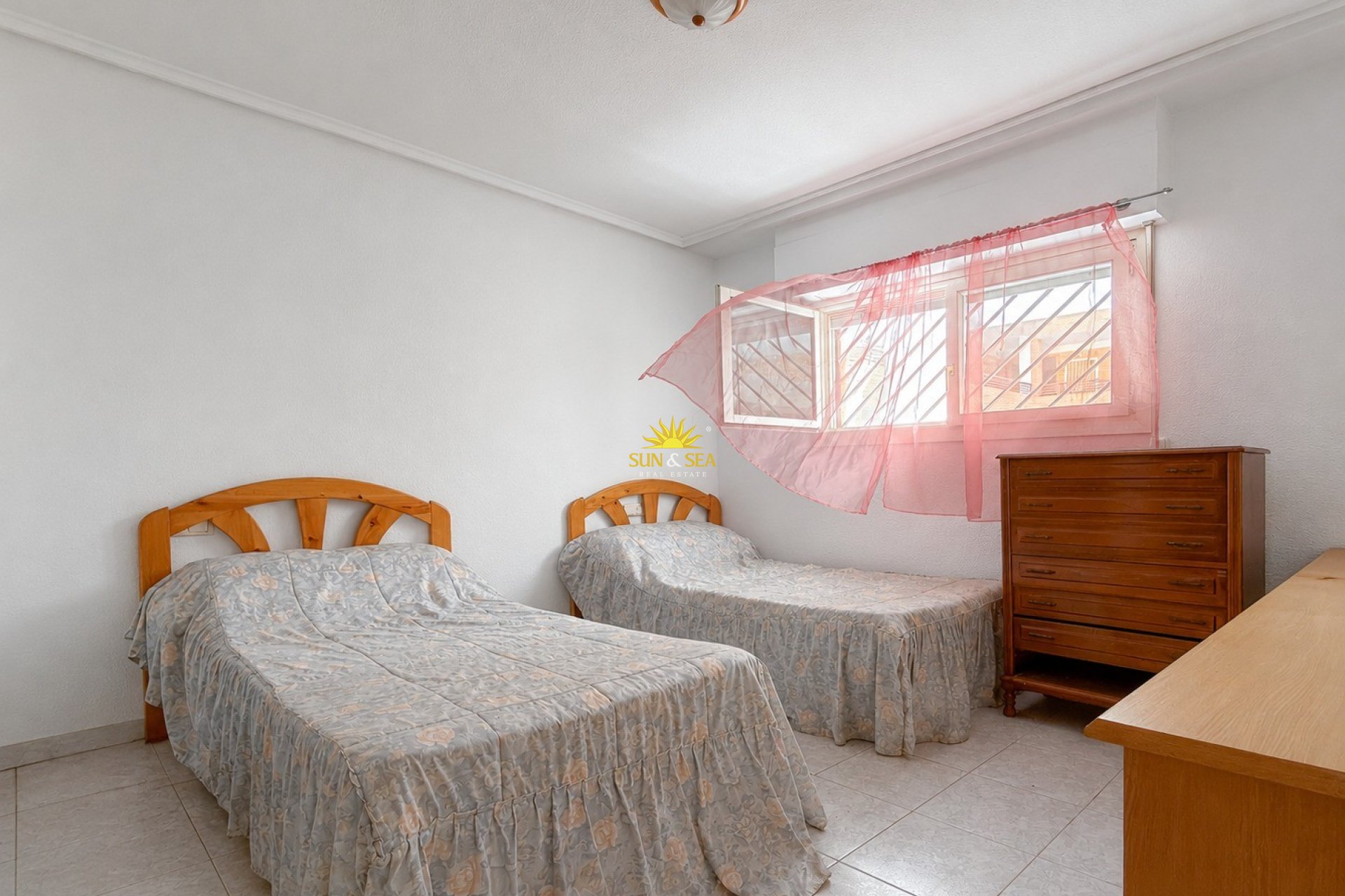 Wiederverkauf - Wohnung - Torrevieja - Centro