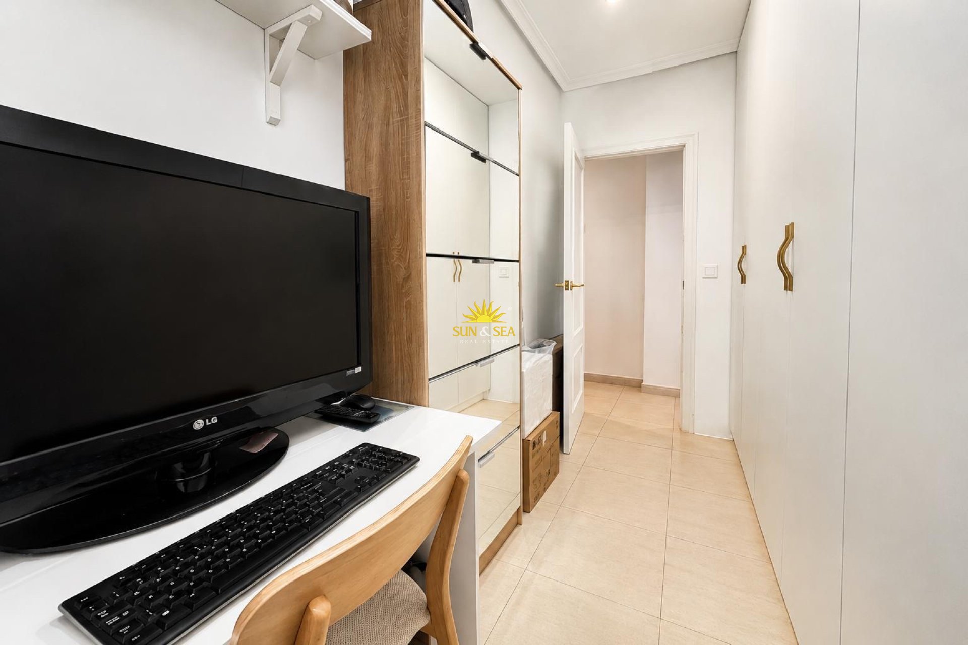 Wiederverkauf - Wohnung - Torrevieja - Centro