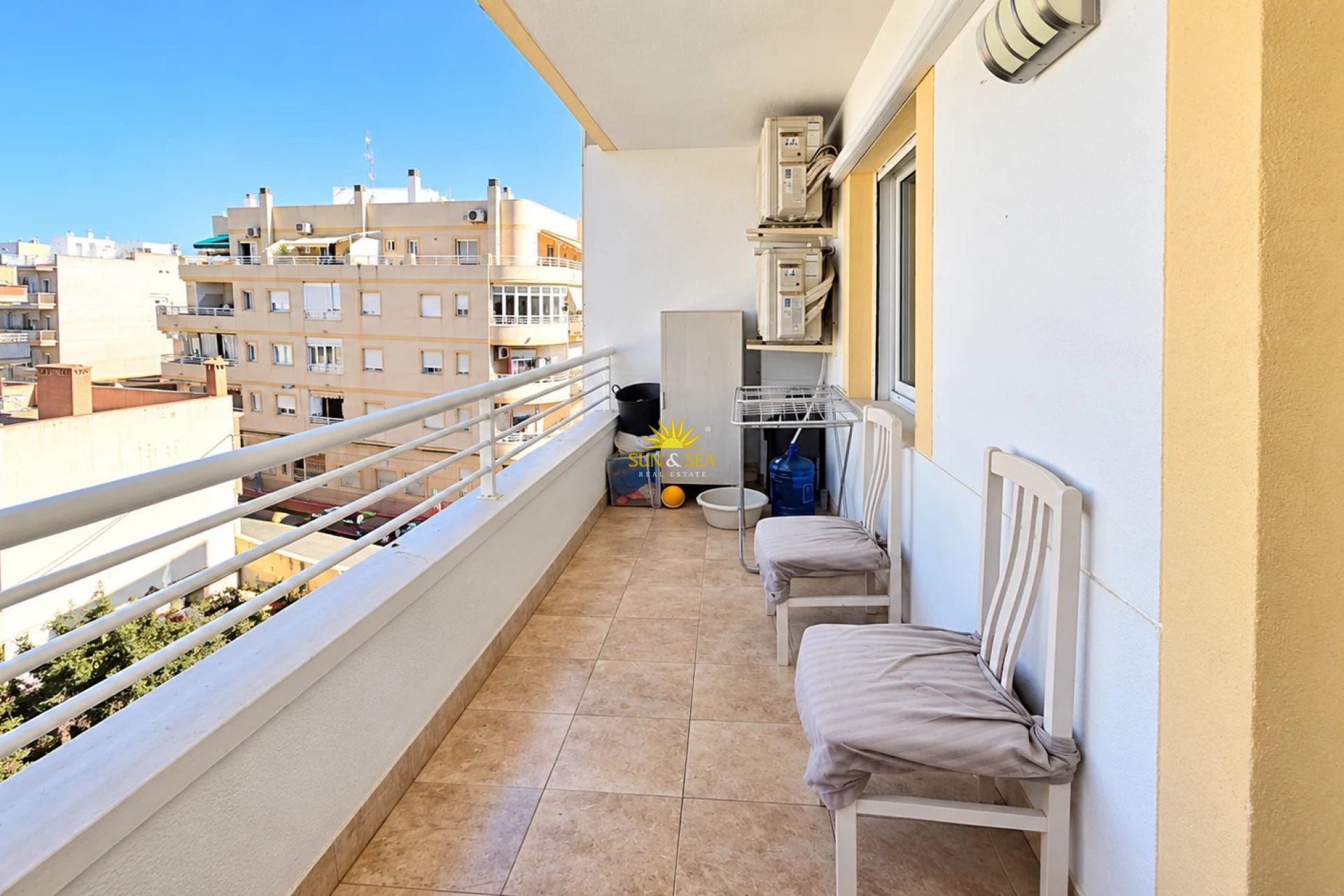 Wiederverkauf - Wohnung - Torrevieja - Centro