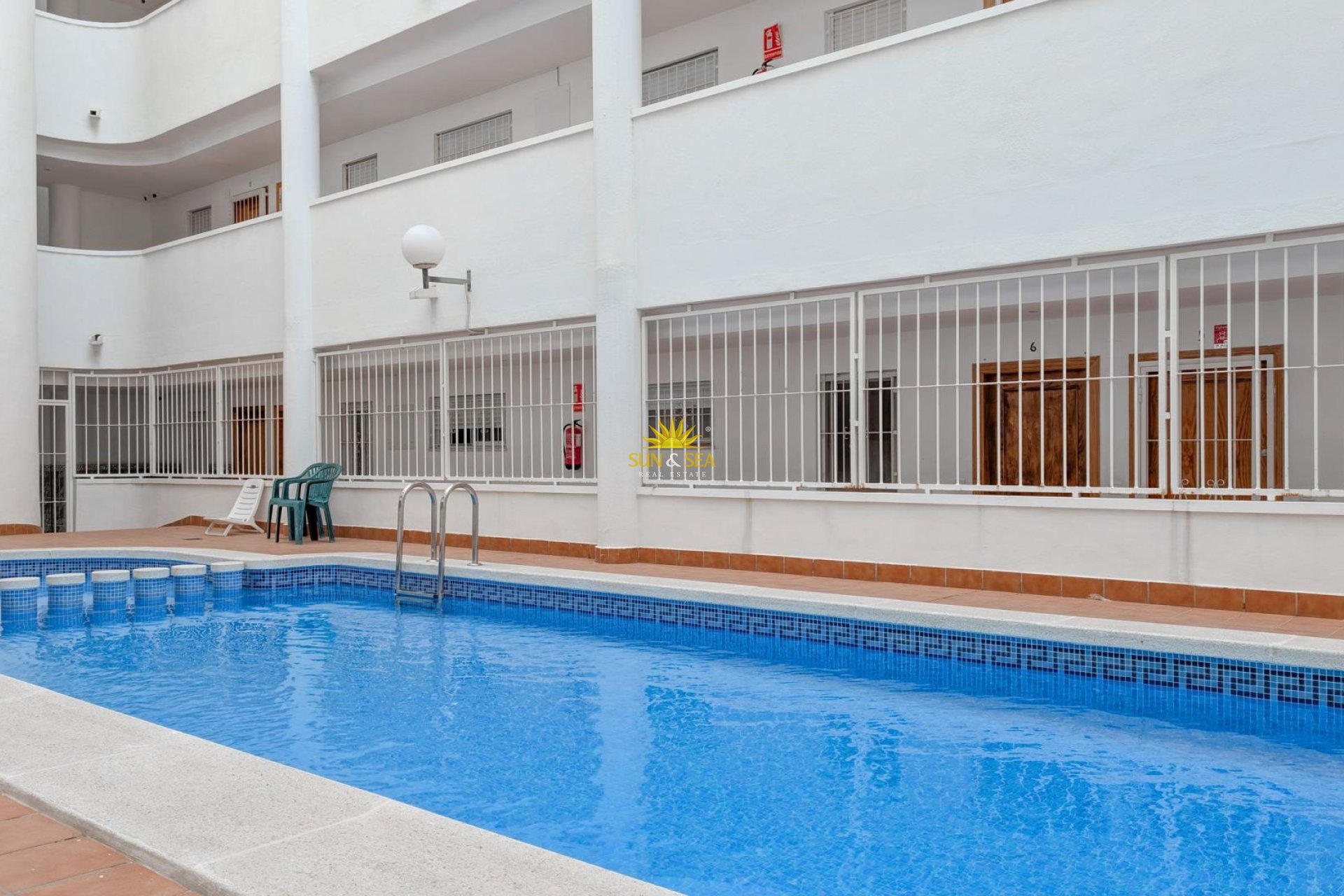 Wiederverkauf - Wohnung - Torrevieja - Parque de las Naciones