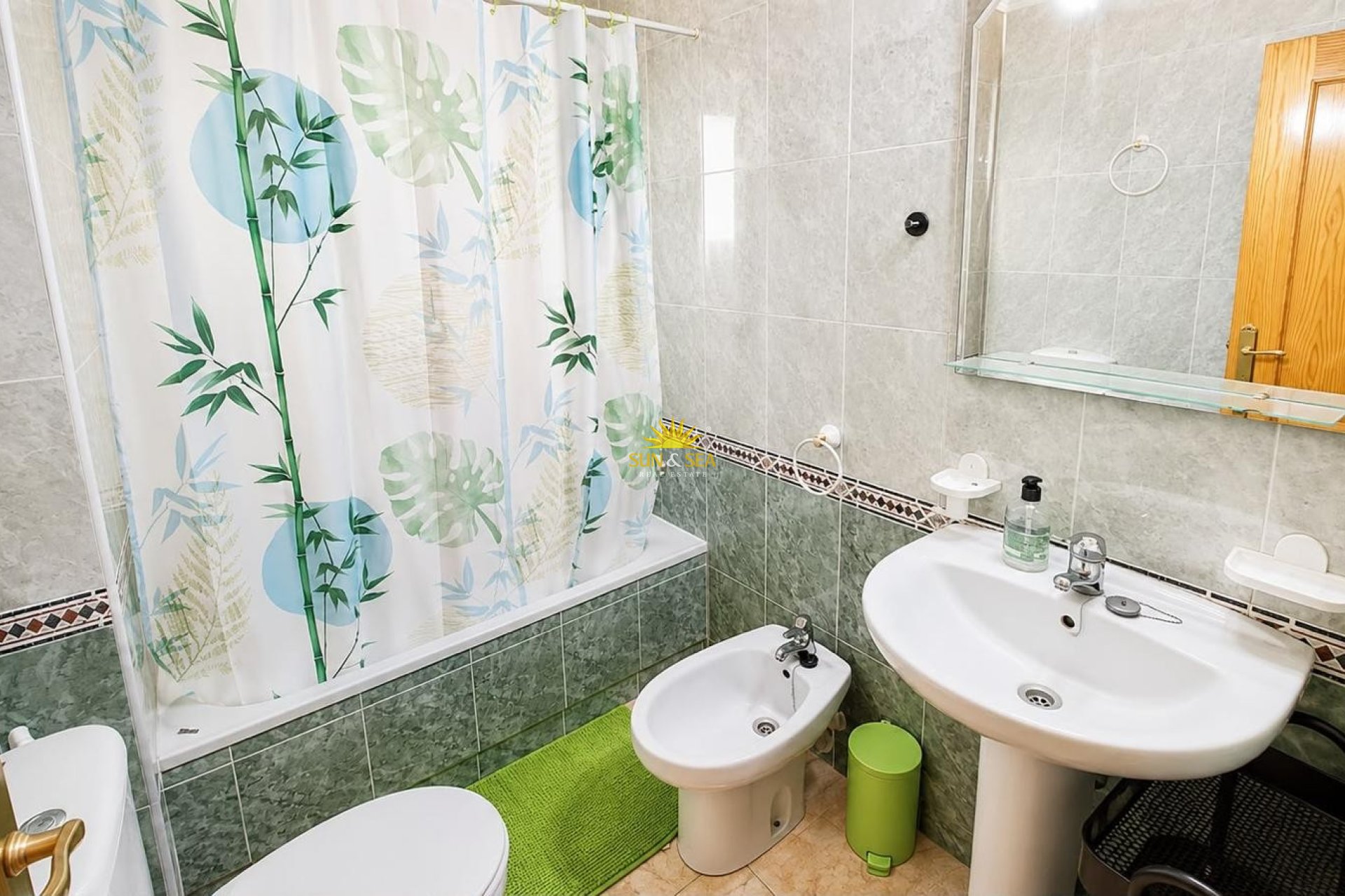 Wiederverkauf - Wohnung - Torrevieja - Parque de las Naciones