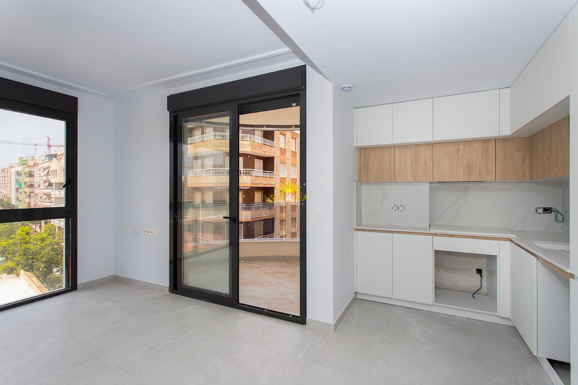 Wiederverkauf - Wohnung - Torrevieja - Paseo maritimo