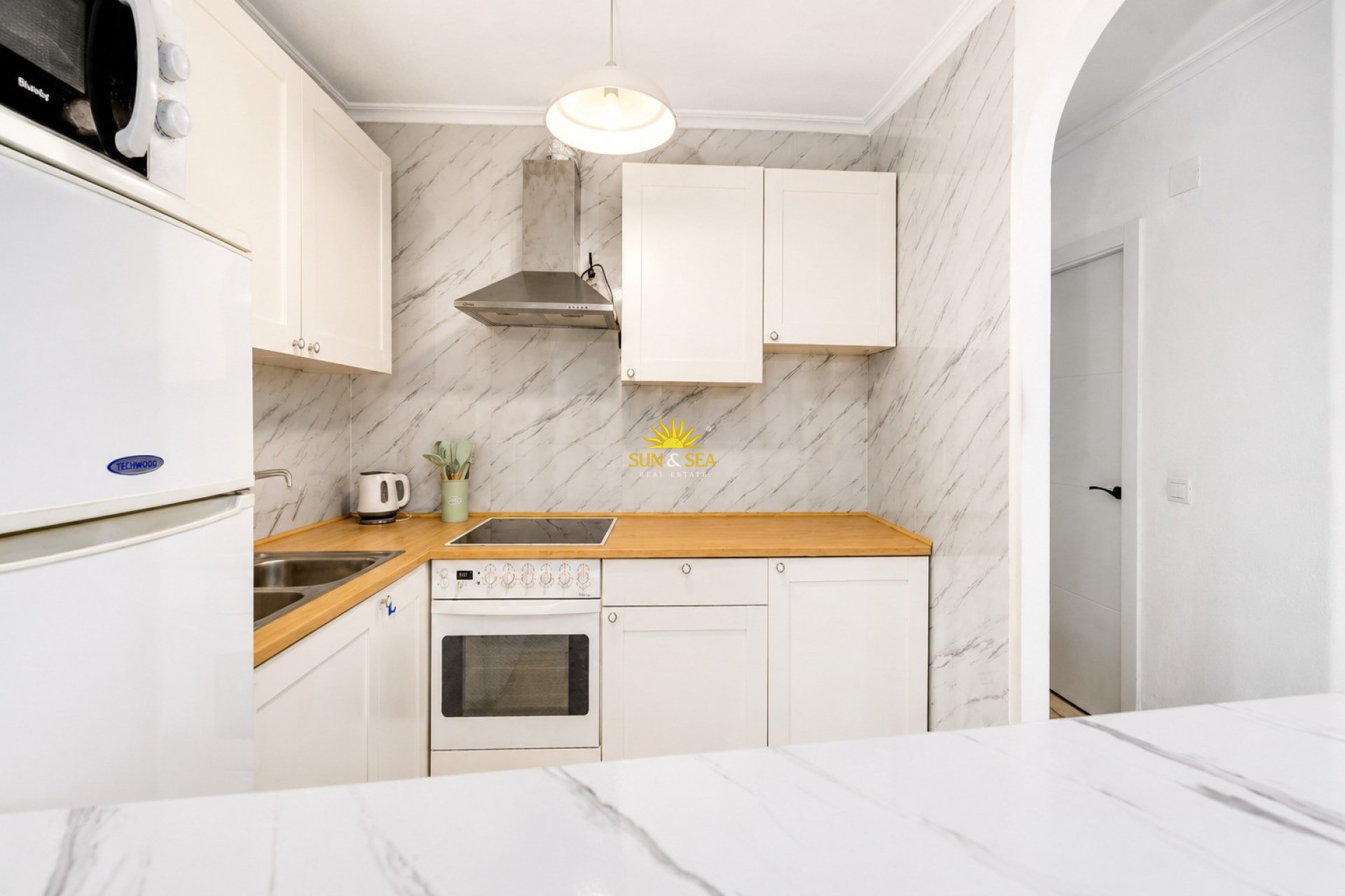 Wiederverkauf - Wohnung - Torrevieja - Playa de los Locos