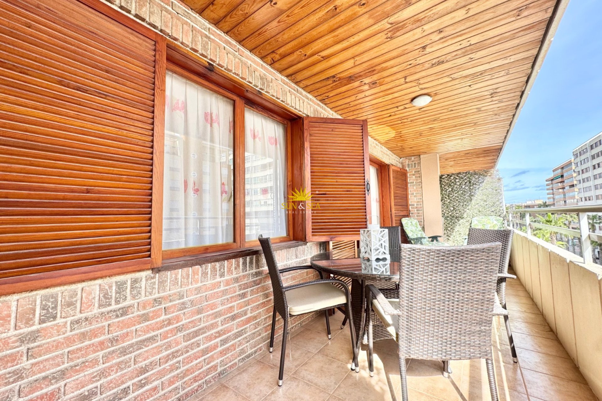 Wiederverkauf - Wohnung - Torrevieja - Playa del Acequión