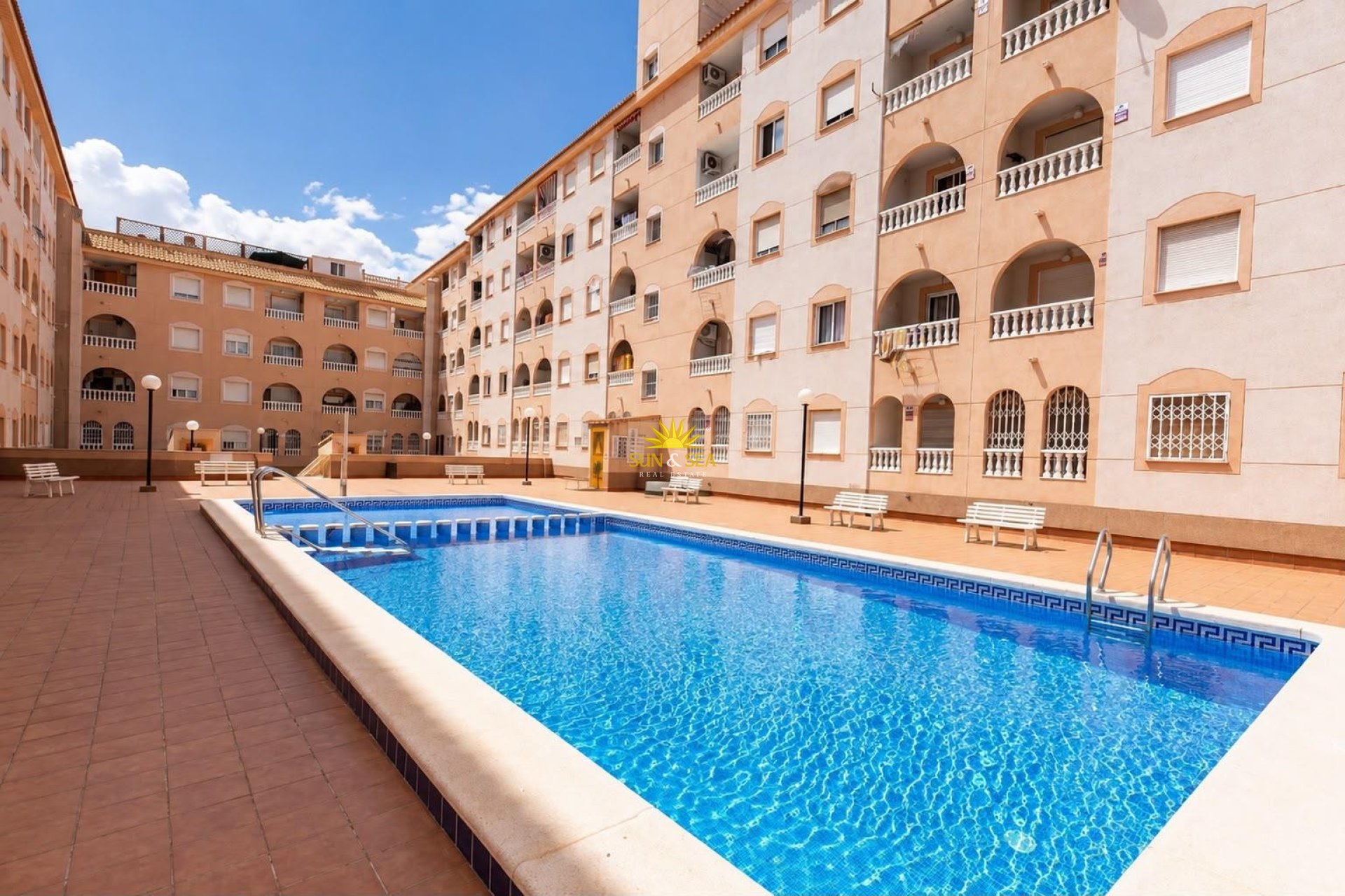 Wiederverkauf - Wohnung - Torrevieja - torrevieja