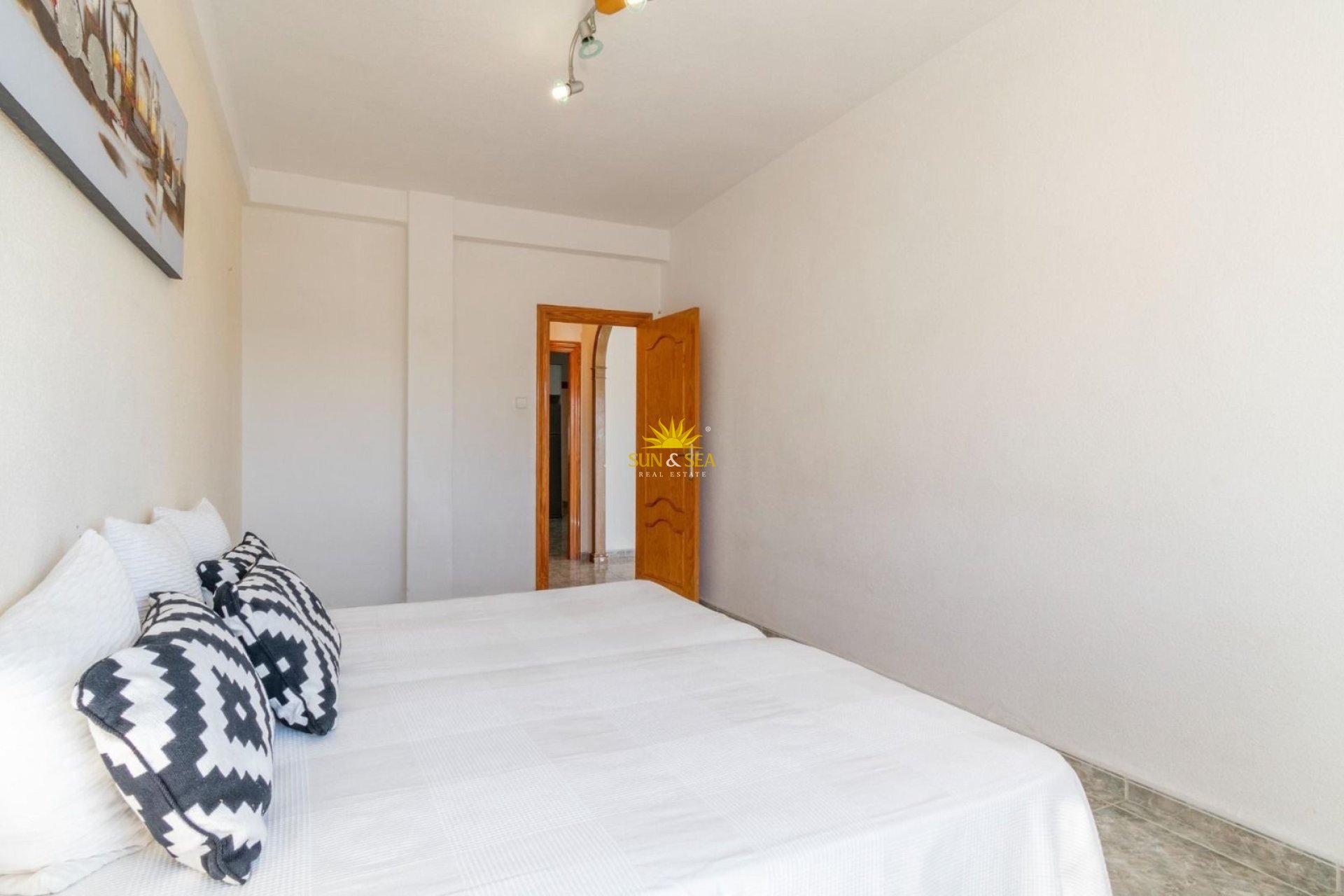Wiederverkauf - Wohnung - 