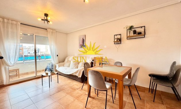 Wohnung - Langfristige Vermietung - Torrevieja - Centro