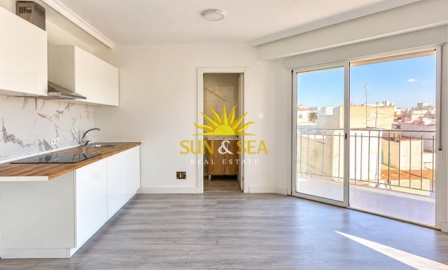 Wohnung - Wiederverkauf - Santa Pola - Santa Pola