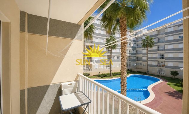 Wohnung - Wiederverkauf - Torrevieja - Centro