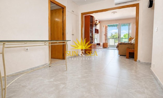 Wohnung - Wiederverkauf - Torrevieja - Centro
