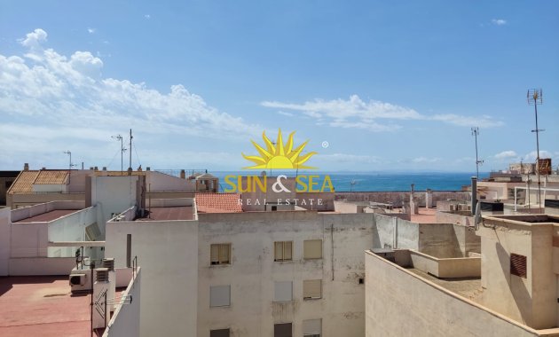Wohnung - Wiederverkauf - Torrevieja - Playa del Cura