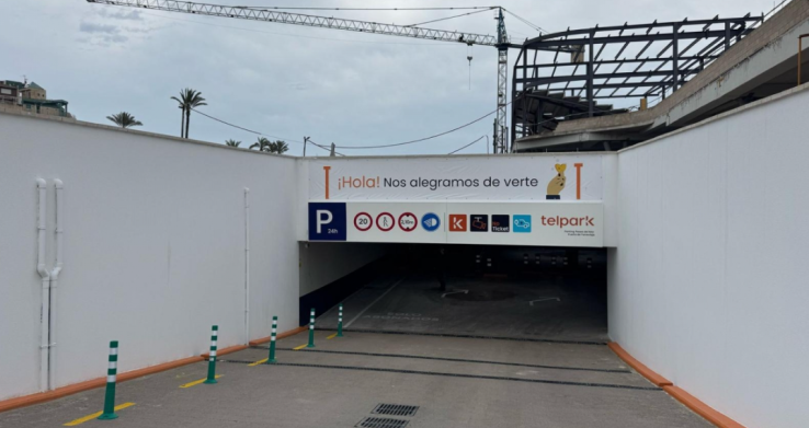 Abren un aparcamiento para 656 vehículos en el puerto de Torrevieja