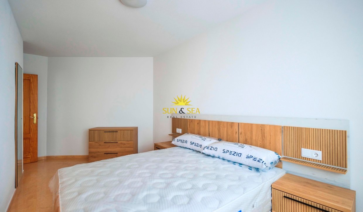 Alquiler a largo plazo - Apartamento - Almoradí