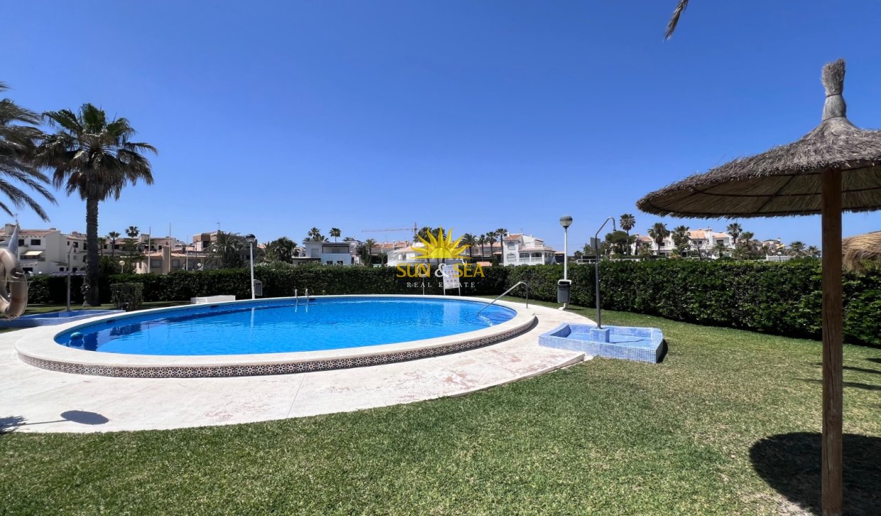 Kurzzeit-Vermietung - Wohnung - Orihuela Costa - Cabo roig - La Zenia