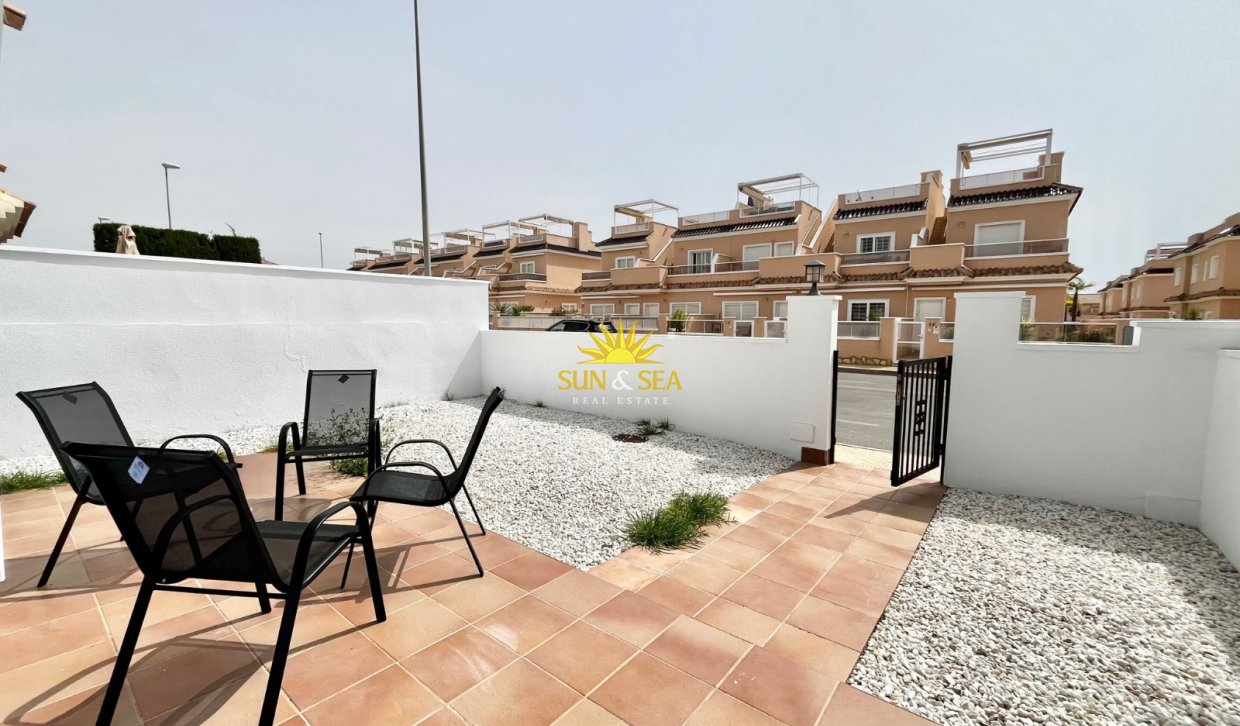 Lange Termijn Verhuur - Villa - Orihuela Costa