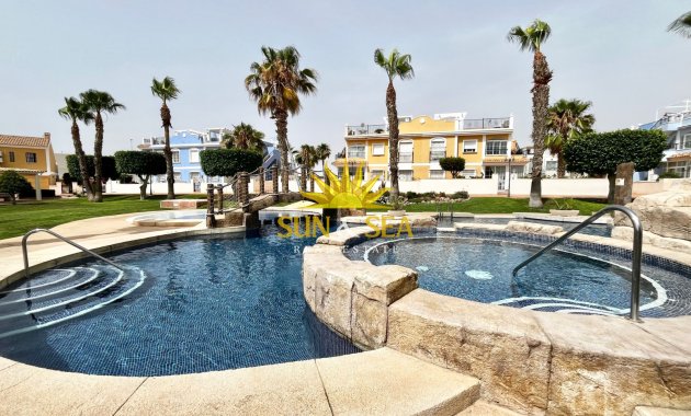 Lange Termijn Verhuur - Villa - Orihuela Costa