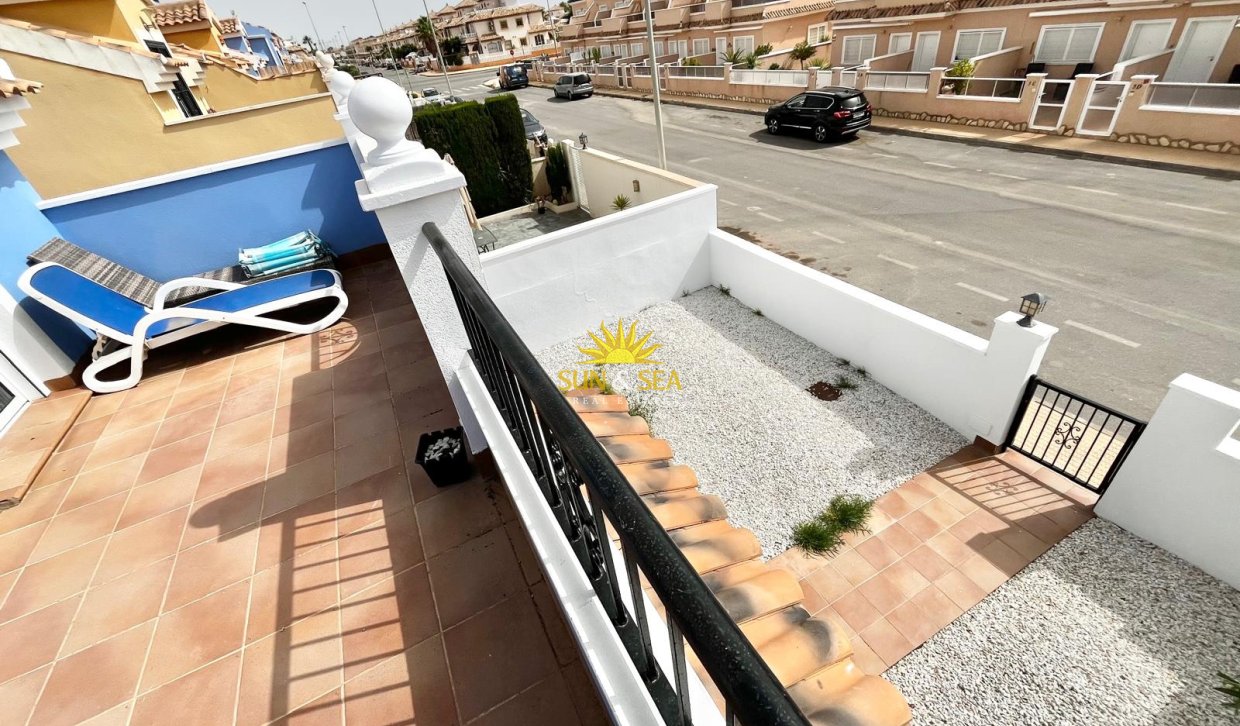 Lange Termijn Verhuur - Villa - Orihuela Costa