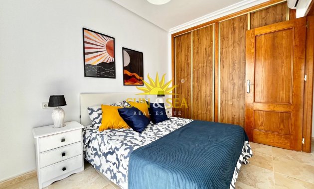 Lange Termijn Verhuur - Villa - Orihuela Costa