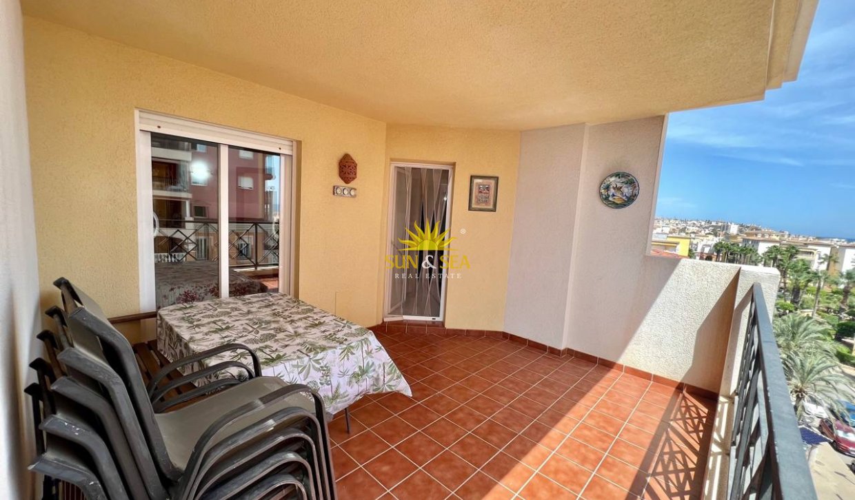Long Term Rental - Apartment - Torrevieja - Playa de los Locos