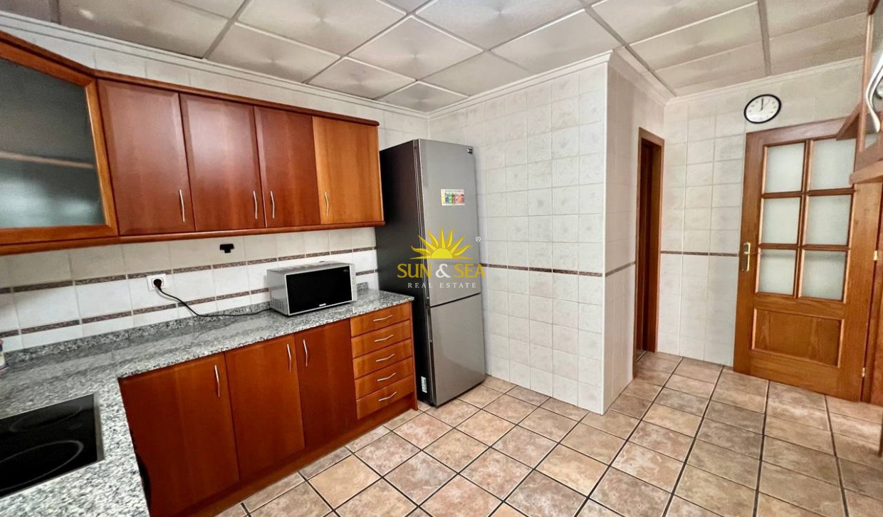 Alquiler a largo plazo - Chalet - Torrevieja - Los Balcones - Los Altos del Edén