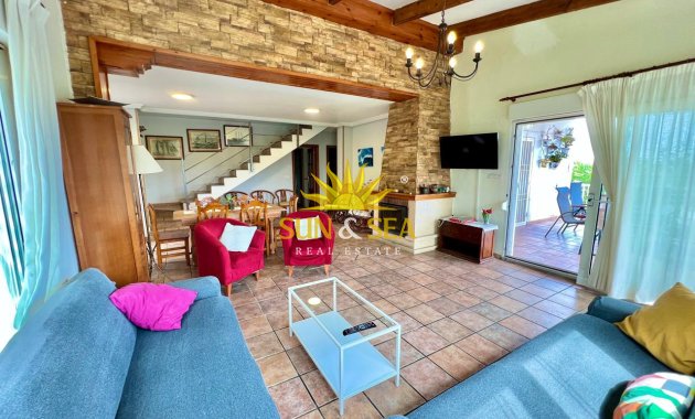 Alquiler a largo plazo - Chalet - Torrevieja - Los Balcones - Los Altos del Edén