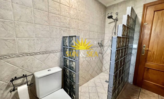 Alquiler a largo plazo - Chalet - Torrevieja - Los Balcones - Los Altos del Edén