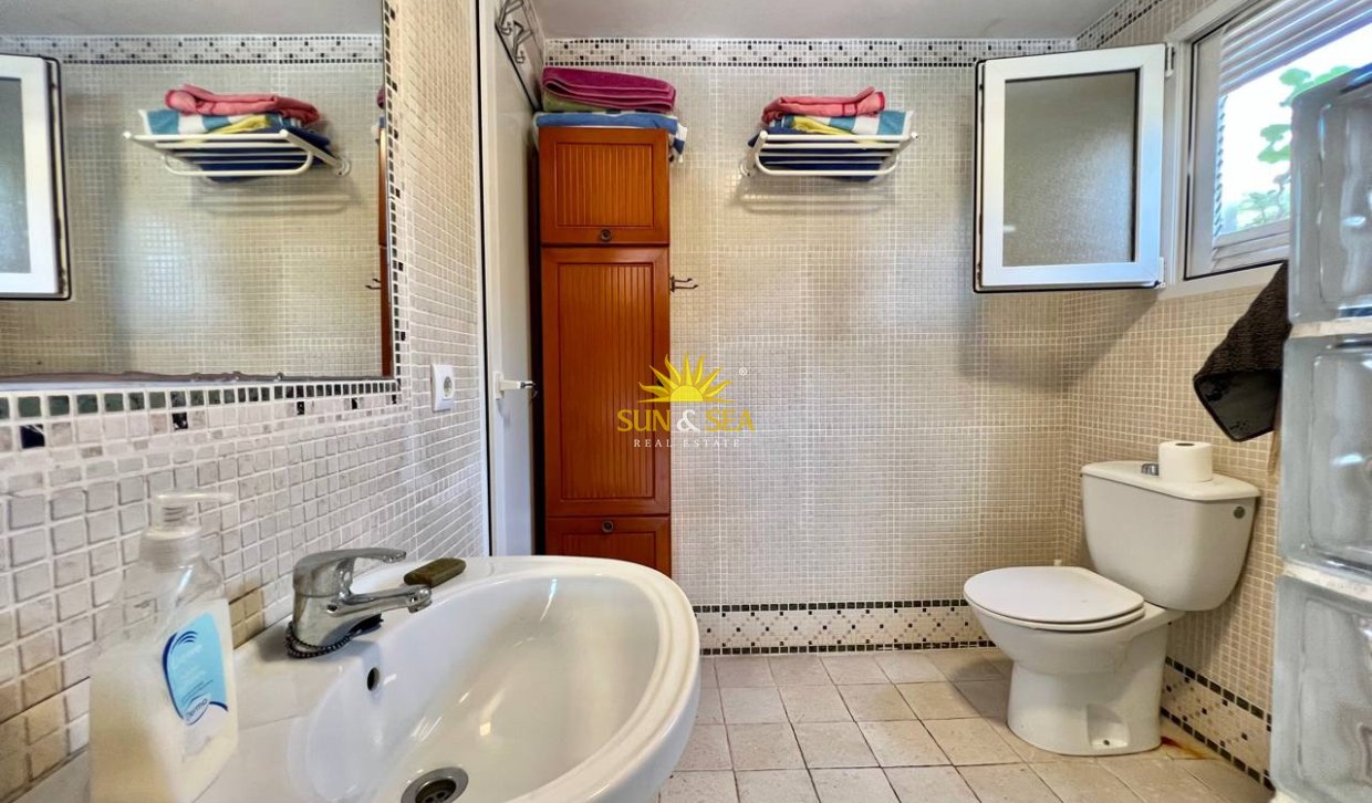 Alquiler a largo plazo - Chalet - Torrevieja - Los Balcones - Los Altos del Edén