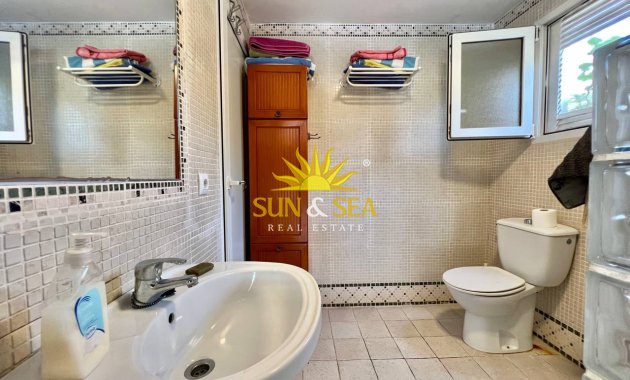 Alquiler a largo plazo - Chalet - Torrevieja - Los Balcones - Los Altos del Edén