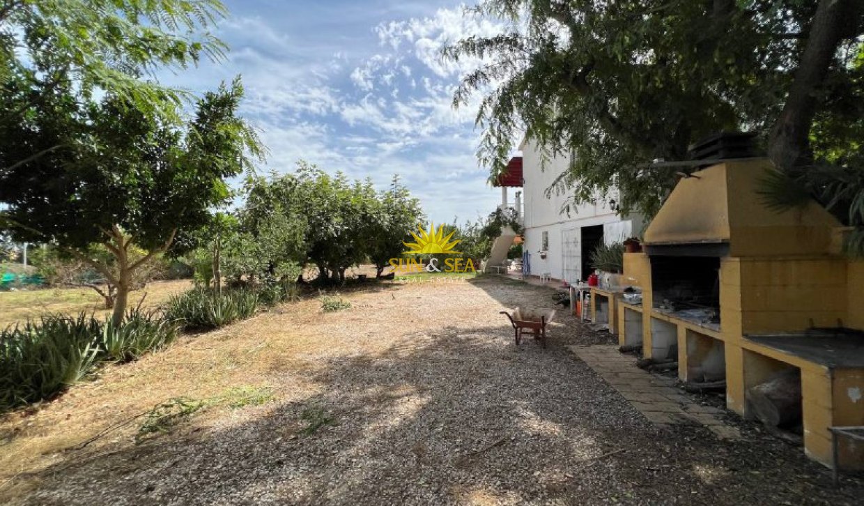 Alquiler a largo plazo - Chalet - Torrevieja - Los Balcones - Los Altos del Edén