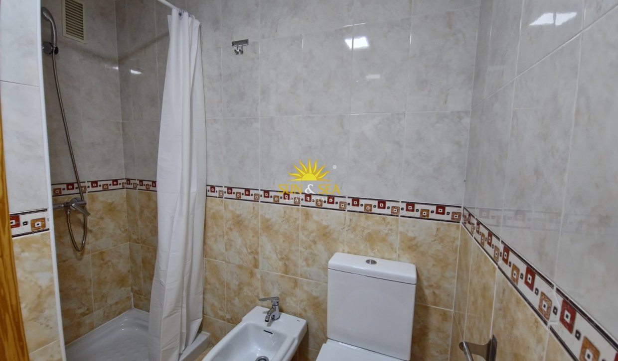 Location à long terme - Appartement - Almoradí