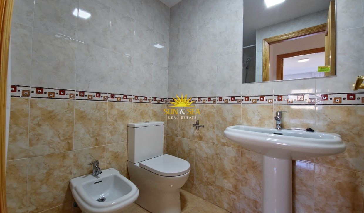 Location à long terme - Appartement - Almoradí