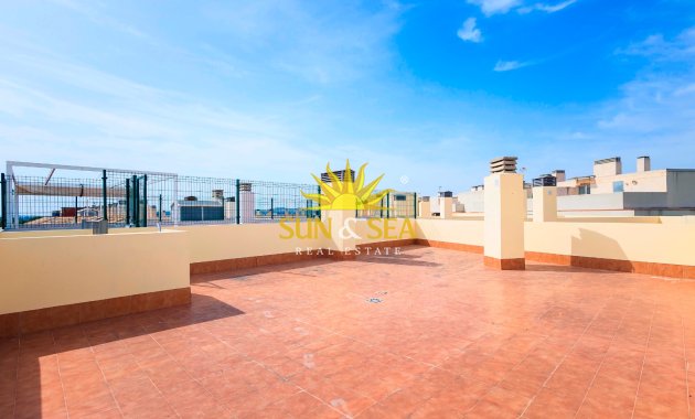 Location à long terme - Penthouse - Almoradí