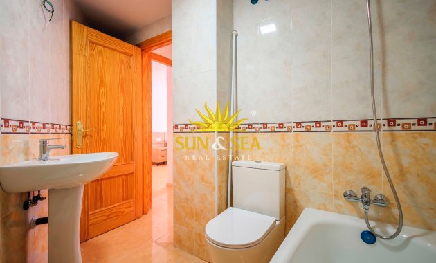 Location à long terme - Penthouse - Almoradí