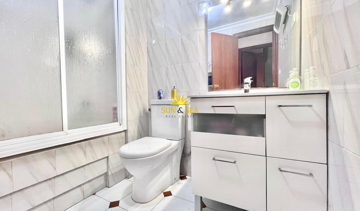 Location à long terme - Appartement - Torrevieja - La Mata