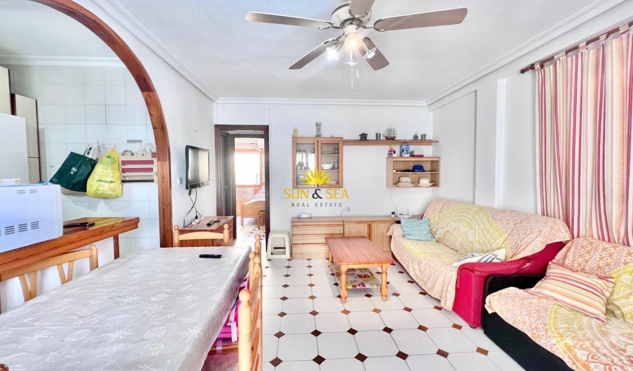 Location à long terme - Appartement - Torrevieja - La Mata