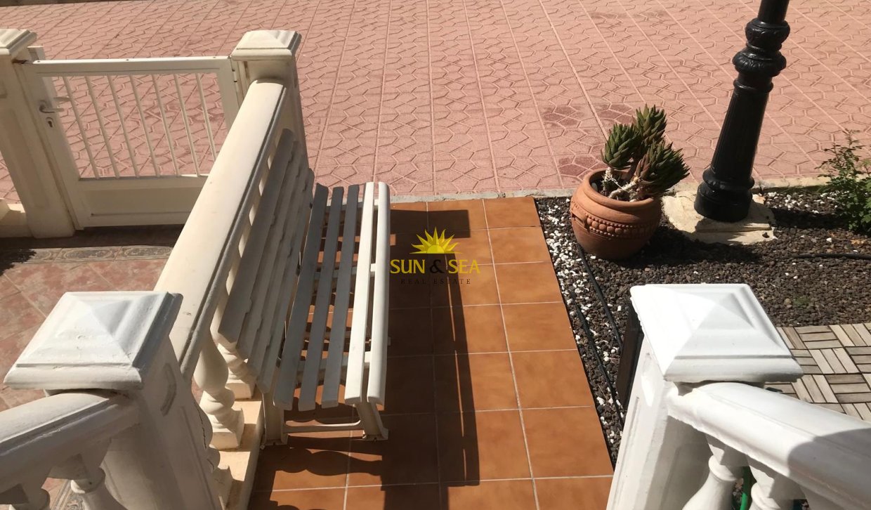 Location à long terme - Townhouse - Guardamar del Segura - Urbanizaciones