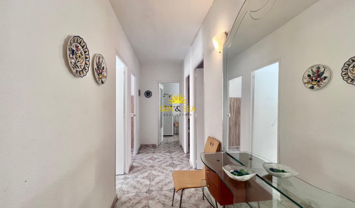 Long Term Rental - Apartment - Torrevieja - Playa de los Locos