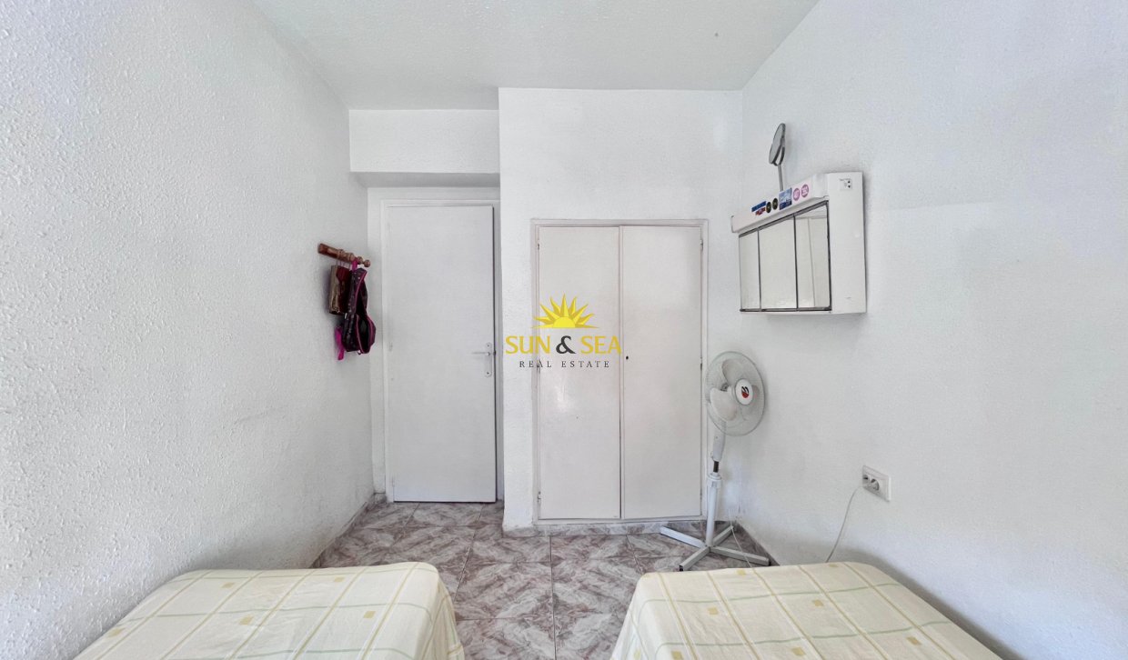 Long Term Rental - Apartment - Torrevieja - Playa de los Locos