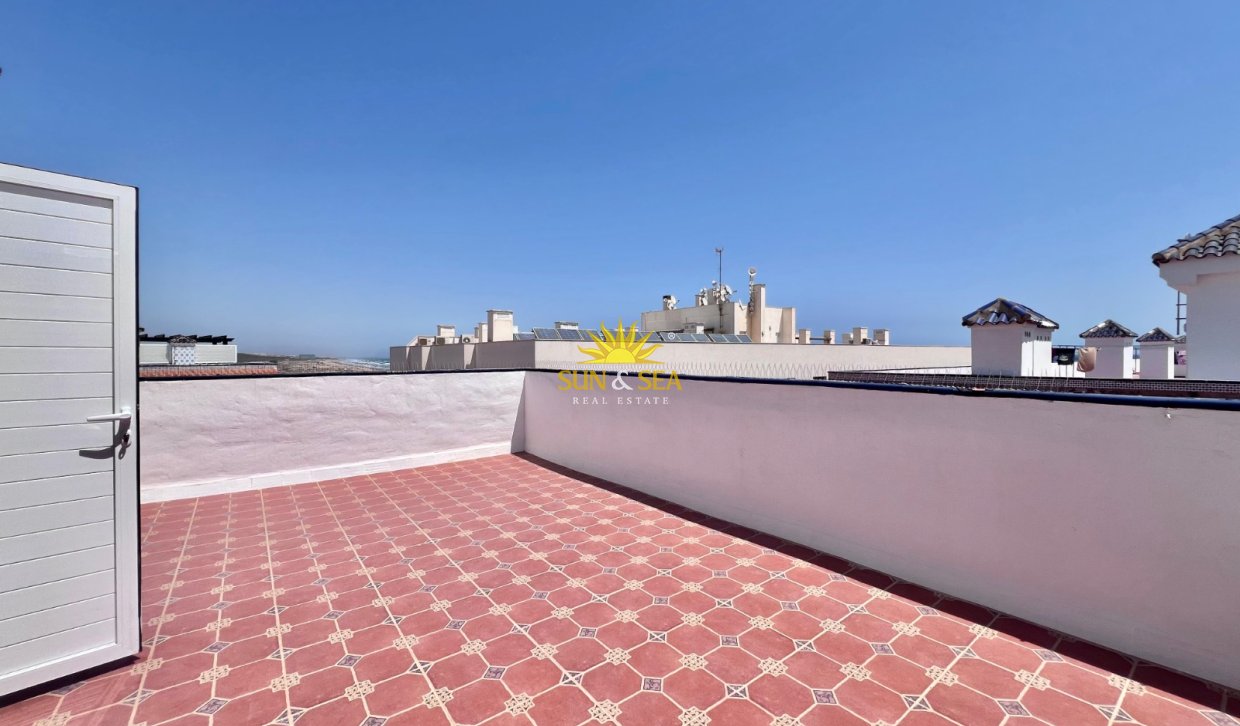 Long Term Rental - Penthouse - Torrevieja - La Mata