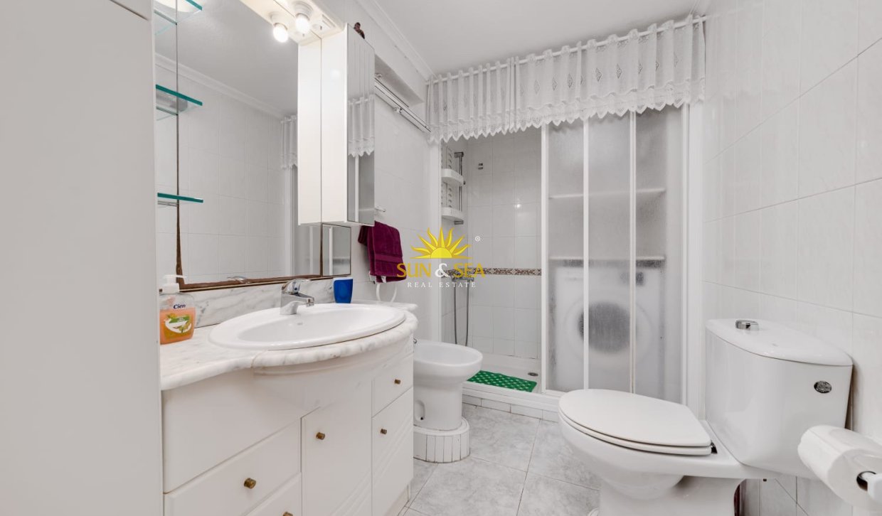 Kurzzeit-Vermietung - Wohnung - Torrevieja - Playa de los Locos