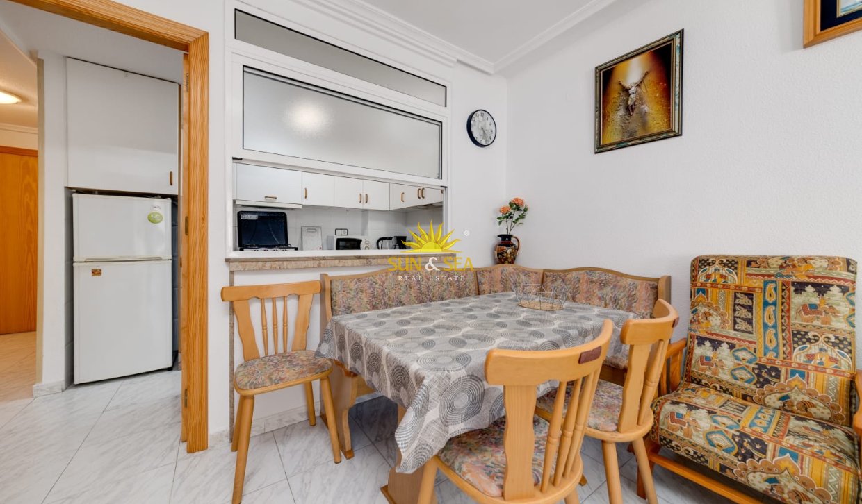 Kurzzeit-Vermietung - Wohnung - Torrevieja - Playa de los Locos