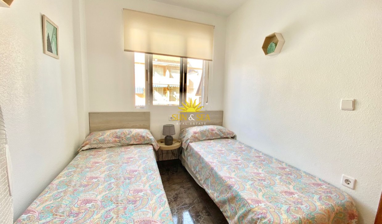 Kurzzeit-Vermietung - Wohnung - Torrevieja - Playa de los Naufragos